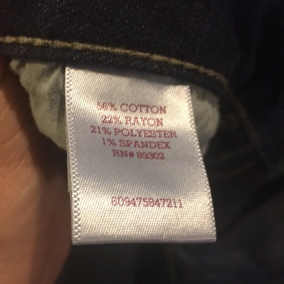 Like new So Bermuda shorts! - Picture 3 of 6